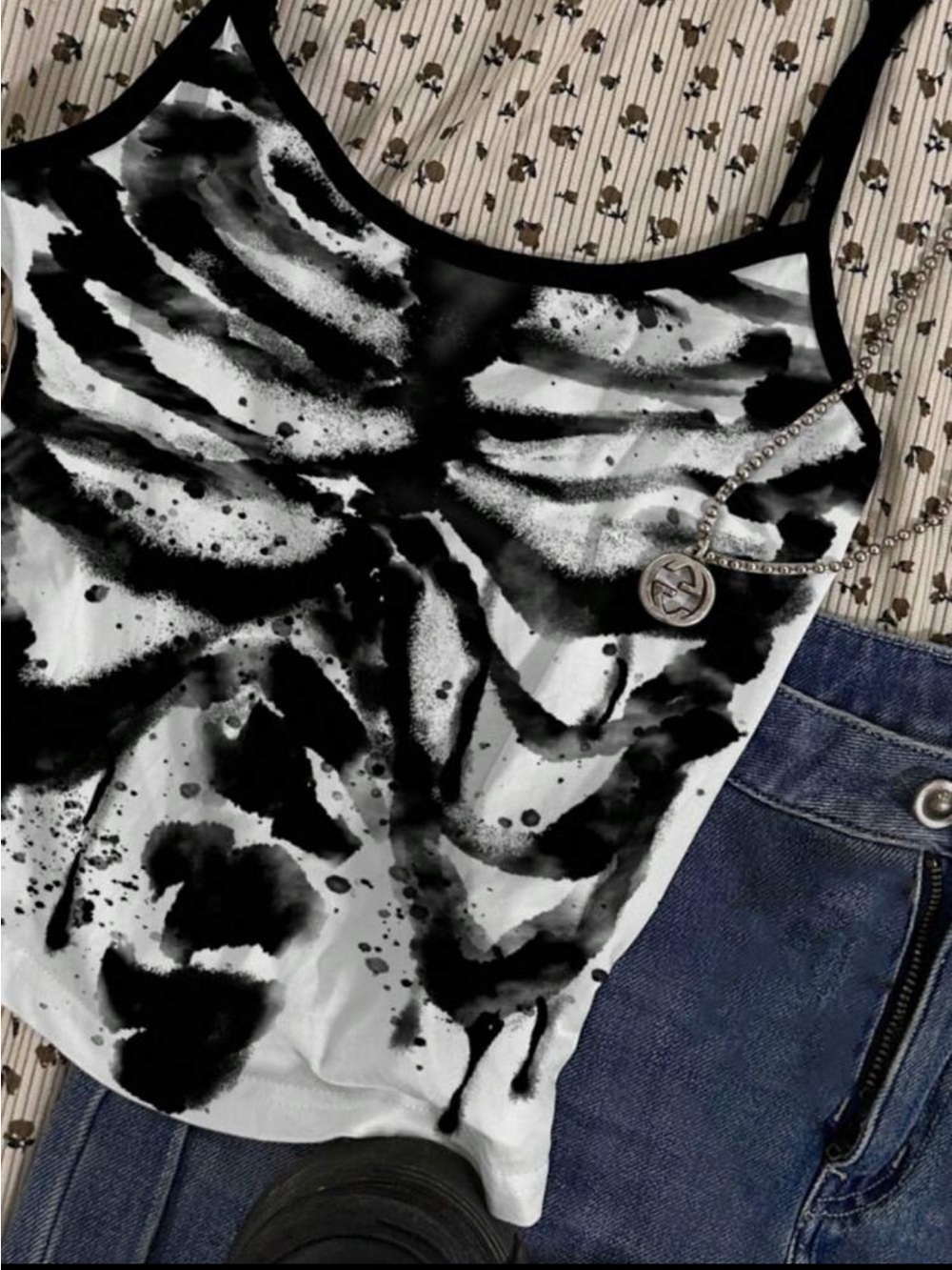 White & Black Grunge Skeleton Print Top NEW ๐ท๏ธ - Picture 3 of 3